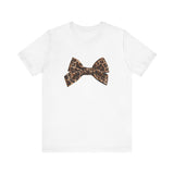 Leopard Chic Fiyonk Baskılı Kadın Tişört