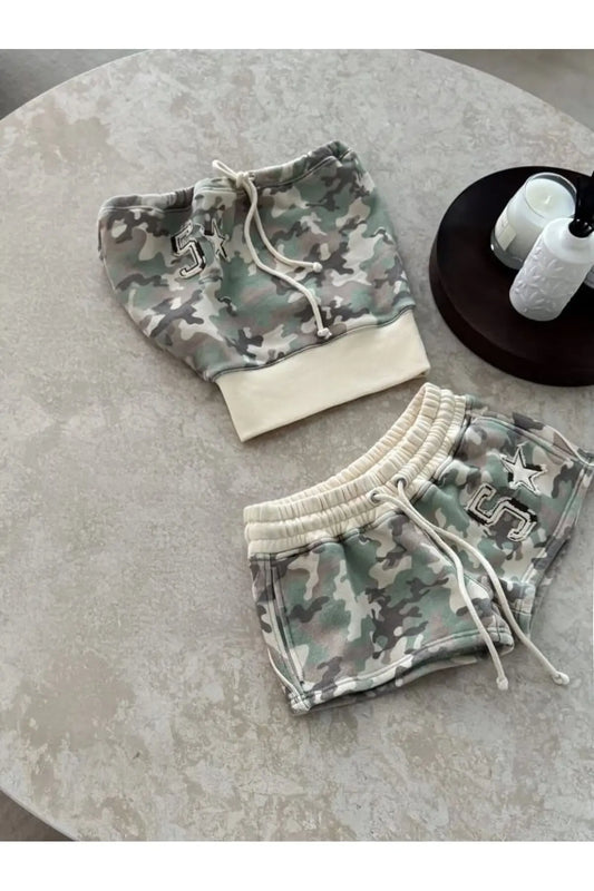 Yeşil Camo Straplez Şort Takım