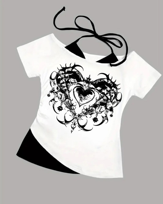 Beyaz Gothic Heart Yaka Ek Askılı Kısa Kollu Full Body Crop