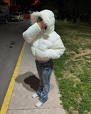 Juicy Peluş Kapüşonlu Şişme Crop Mont