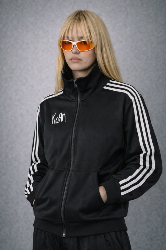 Korn Nakışlı Logolu Çizgili Siyah Ceket