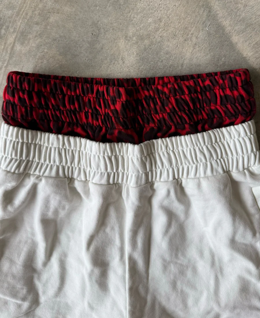 Leopar Desenli Yırtık Detaylı Baggy Eşofman Altı