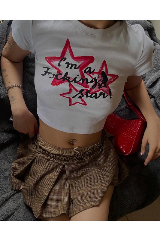 I’m a fucking star beyaz crop