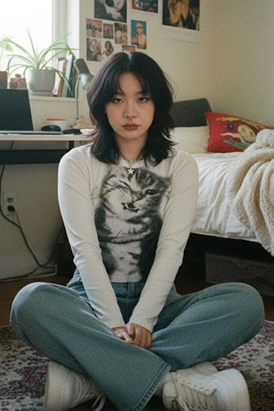 Beyaz Baby Cat Gotik Y2K Uzun Kollu Crop