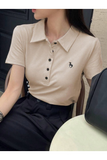 Krem Tek Boynuzlu At Baskılı Polo Yaka Düğmeli Kısa Kol Tshirt