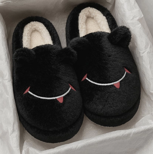 Sevimli Yüz Yumuşak Tüylü Siyah Peluş Panduf Terlik