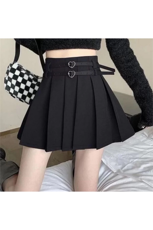 Siyah Çift Kalp Kemerli Pileli Etek