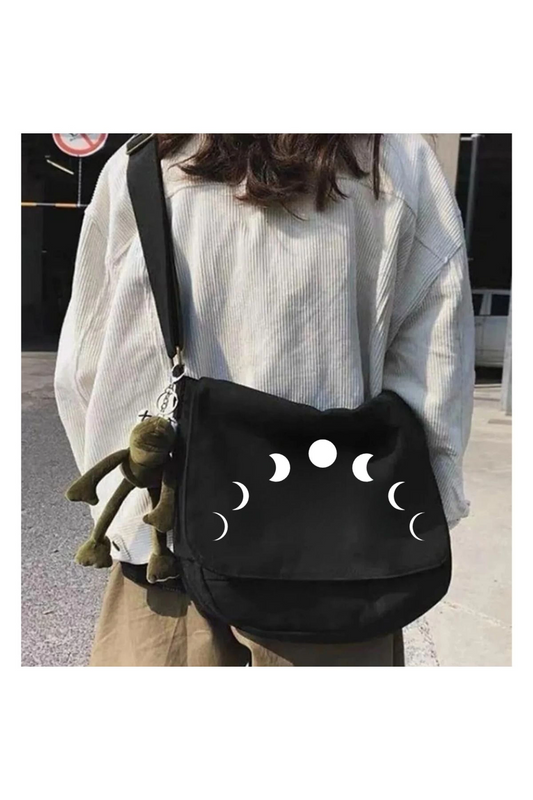 The Moon Siyah Postacı Çantası