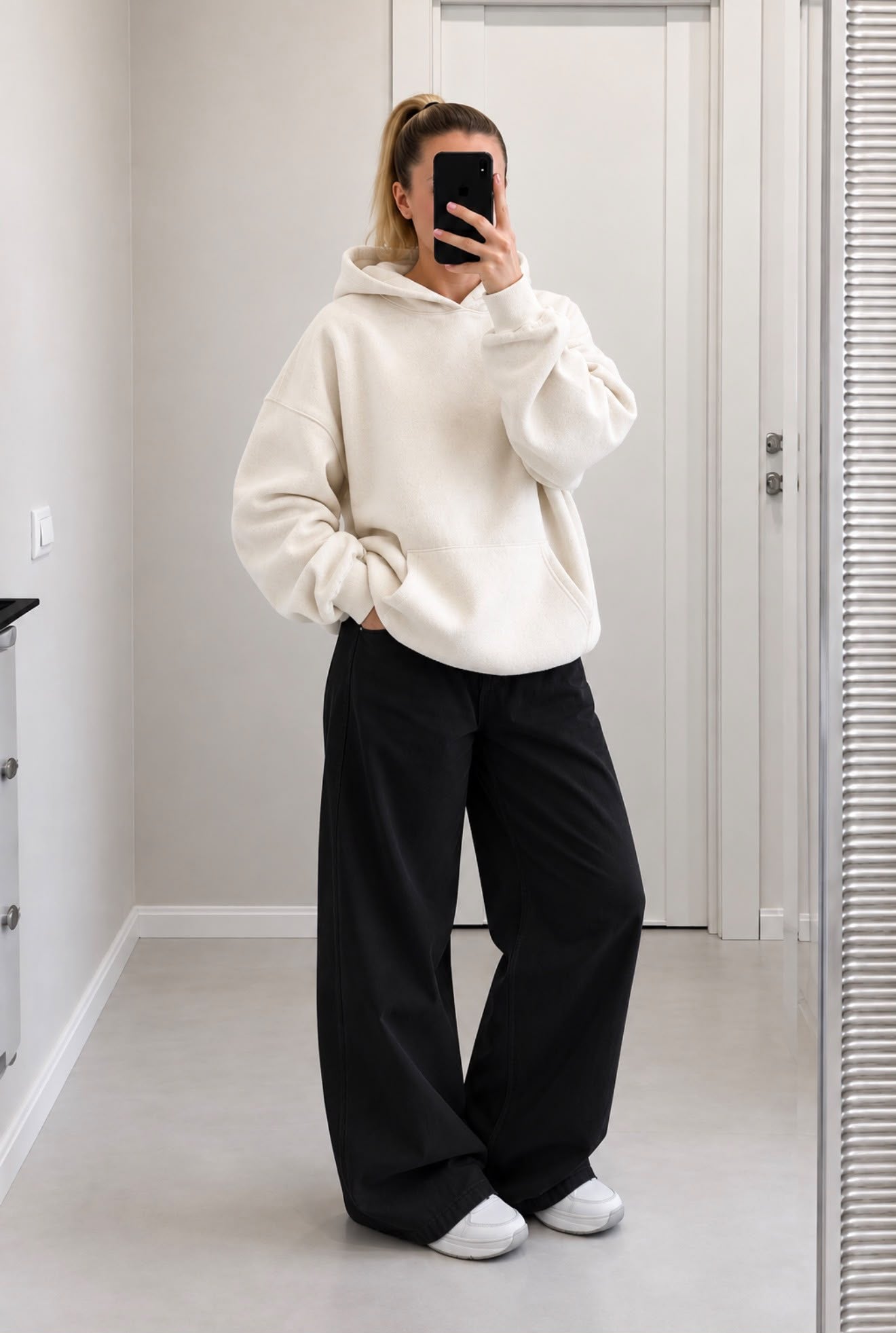 WING SIRT DANTEL KANAT DETAYLI SWEATSHIRT